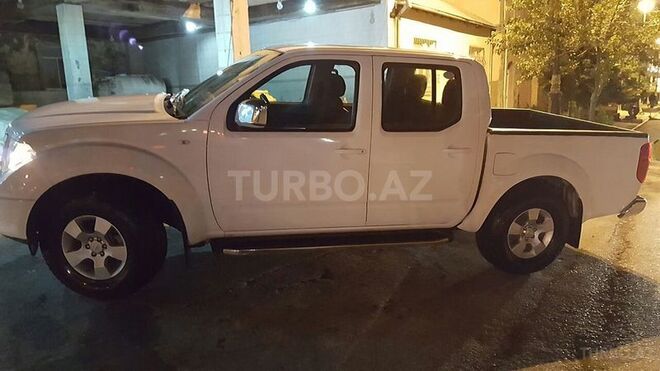 Nissan Navara 2013, 113,000 km - 2.5 l - Bakı