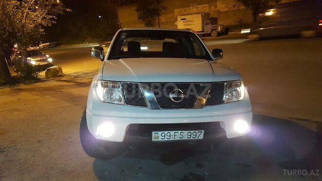 Nissan Navara 2013, 113,000 km - 2.5 l - Bakı