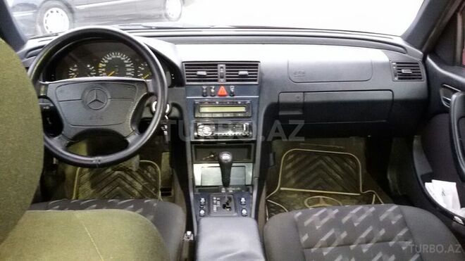 Mercedes C 240 1999, 257,000 km - 2.4 l - Bakı