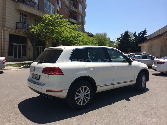 Volkswagen Touareg 2010, 96,300 km - 3.6 l - Bakı