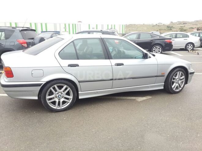 BMW 320 1997, 215,000 km - 2.0 l - Bakı