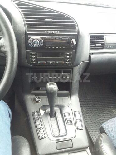BMW 320 1997, 215,000 km - 2.0 l - Bakı
