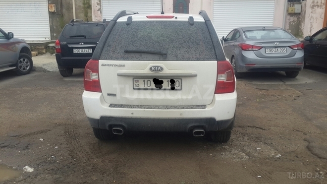 Kia Sportage 2008, 180,000 km - 2.0 l - Bakı