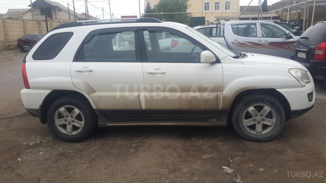 Kia Sportage 2008, 180,000 km - 2.0 l - Bakı