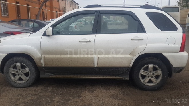 Kia Sportage 2008, 180,000 km - 2.0 l - Bakı