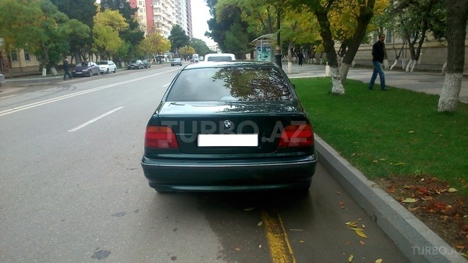 BMW 520 1998, 192,450 km - 2.0 л - Xırdalan