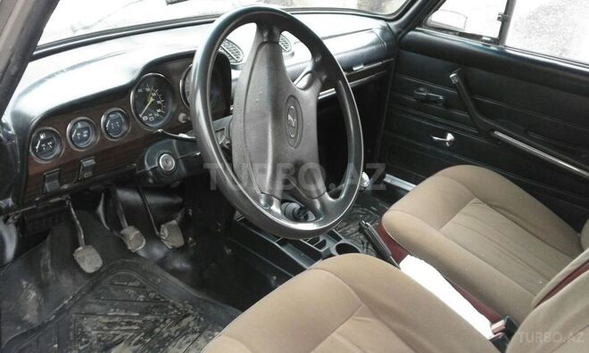 LADA (VAZ) 2106 1985, 580,000 km - 1.3 l - Qobustan