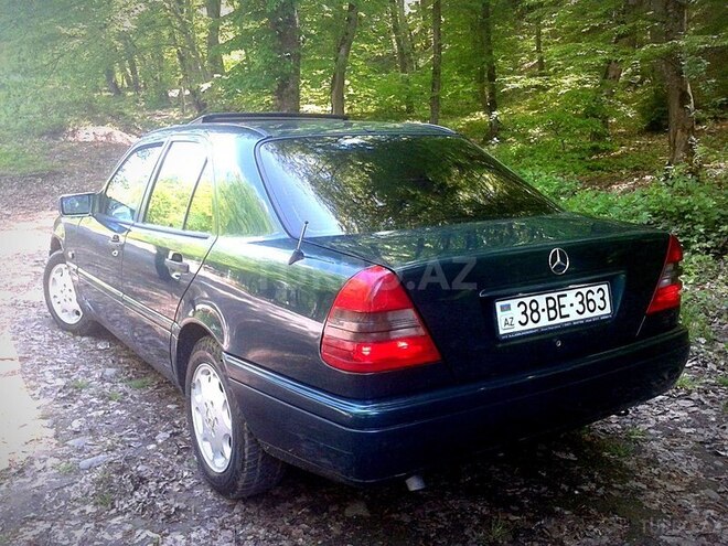 Mercedes C 180 1995, 2,115,154 km - 1.8 l - Qusar