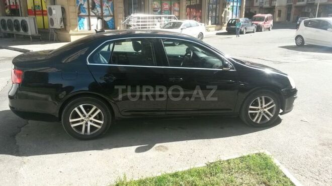 Volkswagen Jetta 2006, 290,000 km - 2.5 l - Bakı