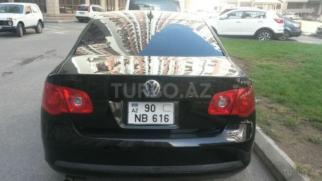 Volkswagen Jetta 2006, 290,000 km - 2.5 l - Bakı