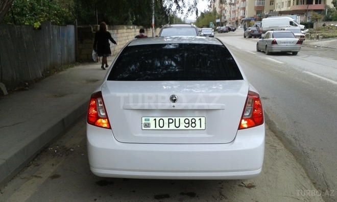 Daewoo Gentra 2013, 140,000 km - 1.5 l - Bakı