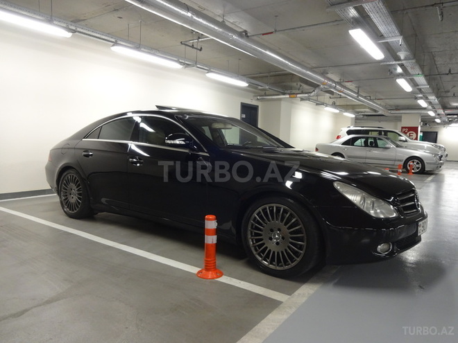 Mercedes  2005, 193,000 km - 5.0 l - Bakı