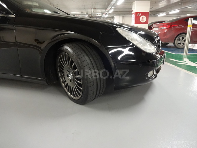 Mercedes  2005, 193,000 km - 5.0 l - Bakı