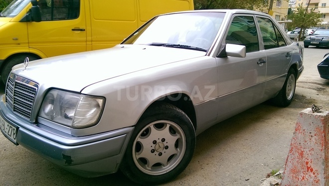 Mercedes E 200 1994, 465,000 km - 2.0 l - Bakı