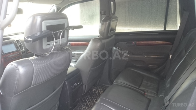 Toyota Prado 2009, 135,000 km - 2.7 l - Qusar