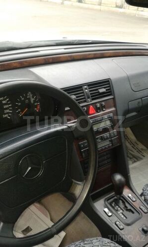 Mercedes C 200 1996, 236,500 km - 2.0 l - Bakı