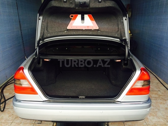 Mercedes C 200 1996, 236,500 km - 2.0 l - Bakı