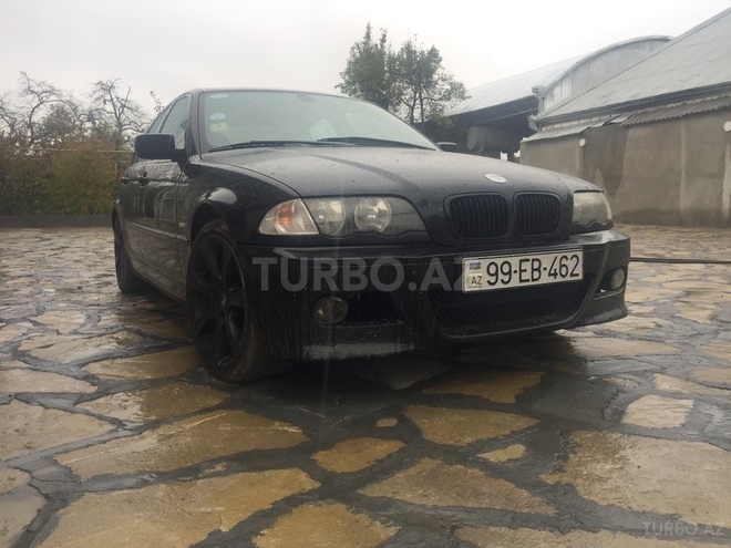 BMW 318 2001, 277,000 km - 1.9 l - Qazax
