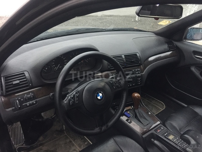 BMW 318 2001, 277,000 km - 1.9 l - Qazax