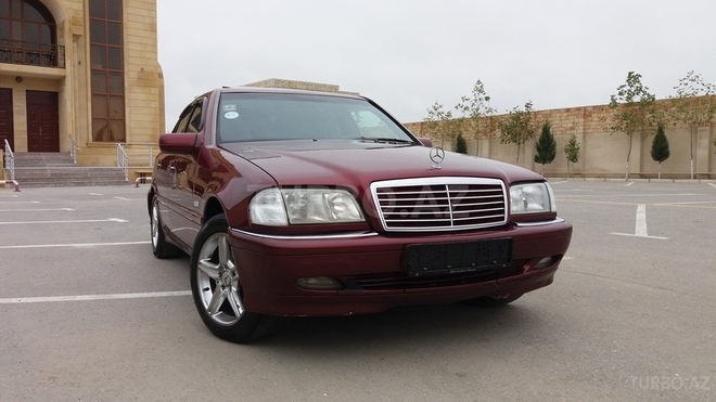 Mercedes C 230 1999, 259,000 km - 2.3 l - Sumqayıt