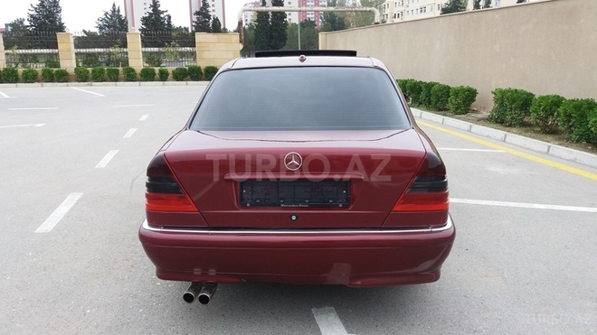 Mercedes C 230 1999, 259,000 km - 2.3 l - Sumqayıt