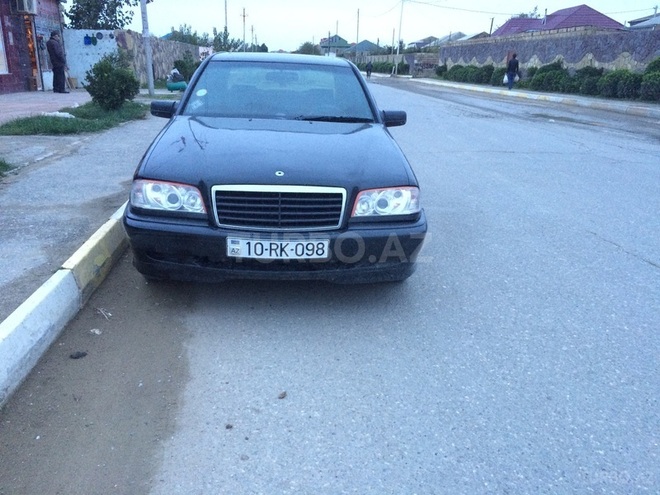 Mercedes C 180 1994, 290,000 km - 1.8 л - Sumqayıt