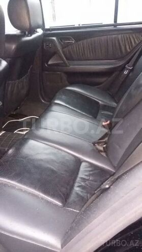 Mercedes E 280 1997, 330,263 km - 2.8 l - Bərdə
