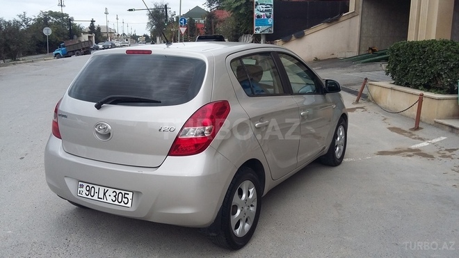 Hyundai Accent 2010, 79,000 km - 1.4 l - Bakı