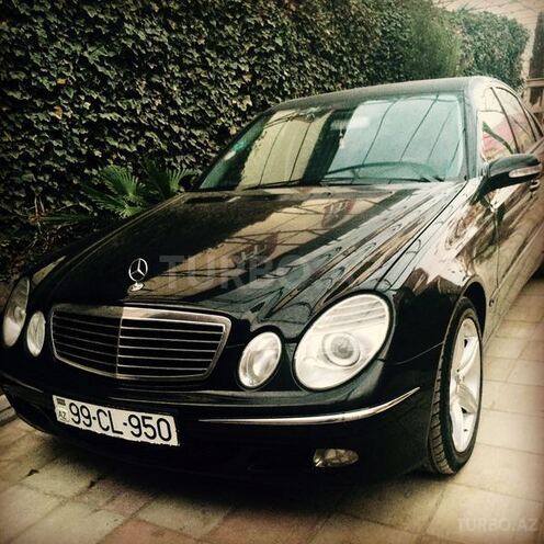 Mercedes E 270 2003, 256,000 km - 2.7 л - Sumqayıt