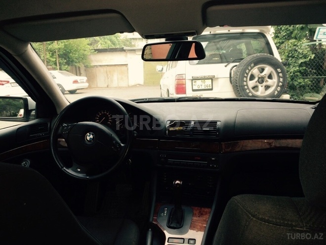 BMW 520 2000, 230,000 km - 2.2 l - Bakı