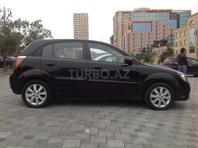Kia Rio 2011, 195,000 km - 1.4 l - Bakı