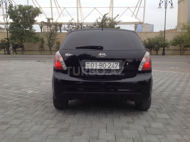 Kia Rio 2011, 195,000 km - 1.4 l - Bakı