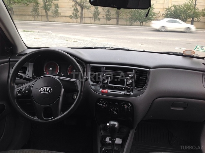 Kia Rio 2011, 195,000 km - 1.4 l - Bakı