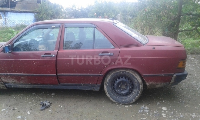 Mercedes 190 1989, 357,859 km - 1.6 l - Bakı