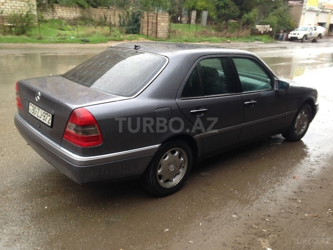 Mercedes C 180 1995, 262,000 km - 1.8 l - Bakı