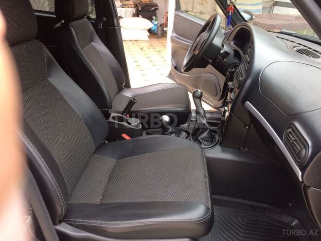 Chevrolet Niva 2013, 29,000 km - 1.7 l - Masallı