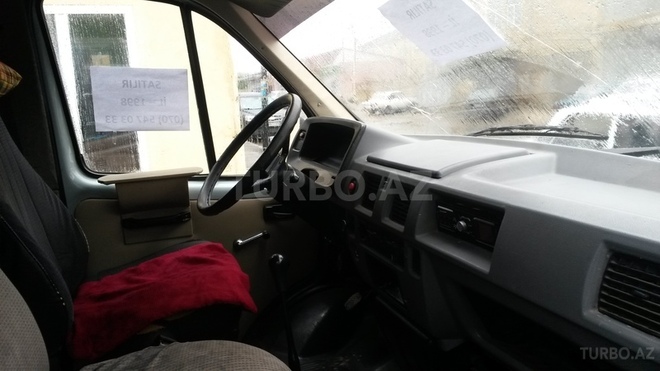 GAZ 2705 1998, 160,000 km - 2.4 л - Qusar