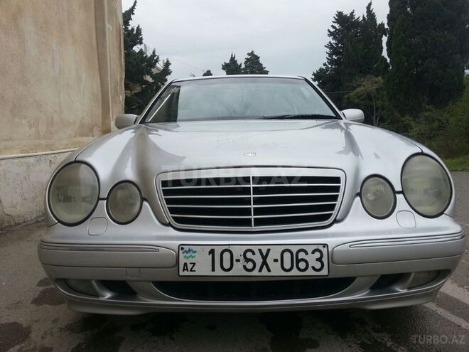 Mercedes E 240 1999, 270,000 km - 2.4 l - Bakı