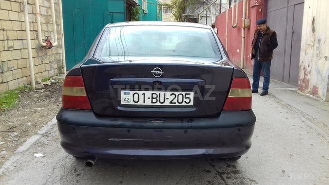 Opel Vectra 1997, 257,000 km - 1.8 l - Bakı