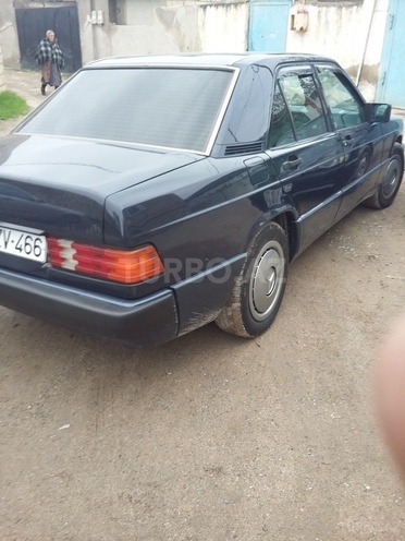 Mercedes 190 1990, 284,000 km - 2.0 l - Sumqayıt