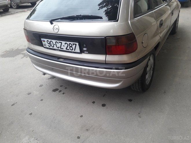 Opel Astra 1997, 281,000 km - 1.8 l - Bakı