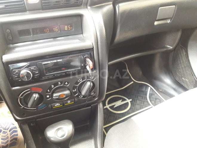 Opel Astra 1997, 281,000 km - 1.8 l - Bakı