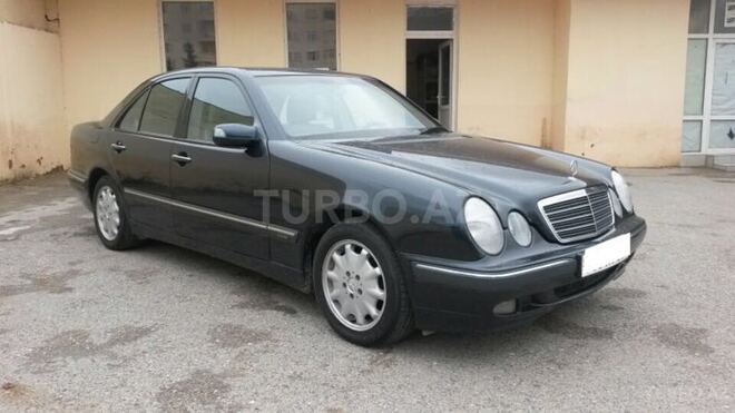 Mercedes E 280 2000, 205,000 km - 2.8 l - Bakı