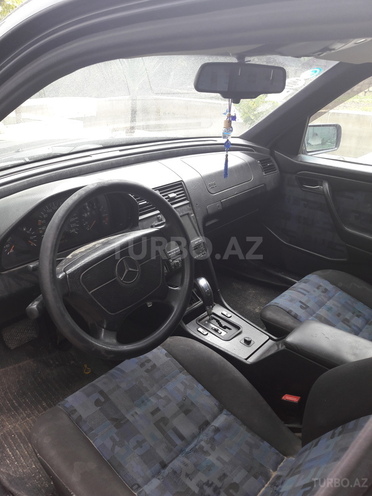 Mercedes A 180 1996, 233,000 km - 1.8 л - Bakı