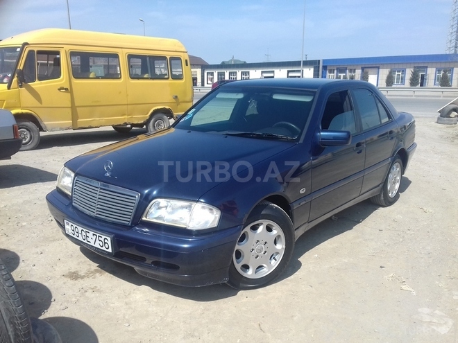 Mercedes C 180 1999, 141,000 km - 1.8 l - Bakı