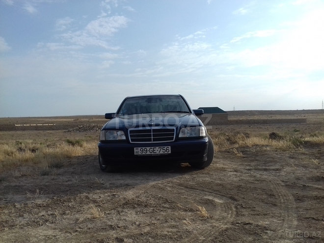 Mercedes C 180 1999, 141,000 km - 1.8 l - Bakı