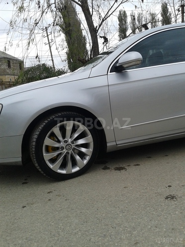 Volkswagen Passat 2005, 150,000 km - 2.0 l - Bakı