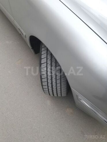 Mercedes E 240 2000, 255,222 km - 2.4 l - Bakı