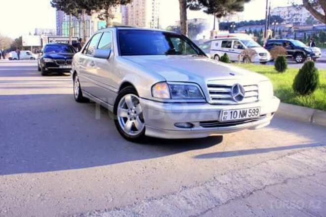 Mercedes C 230 1999, 240,000 km - 2.3 l - Bakı