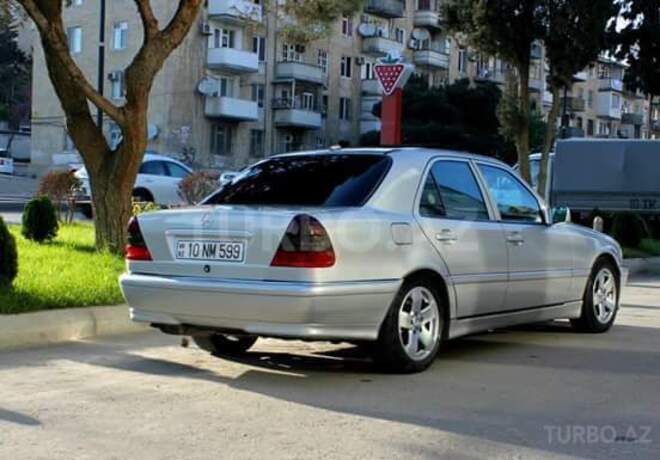 Mercedes C 230 1999, 240,000 km - 2.3 l - Bakı